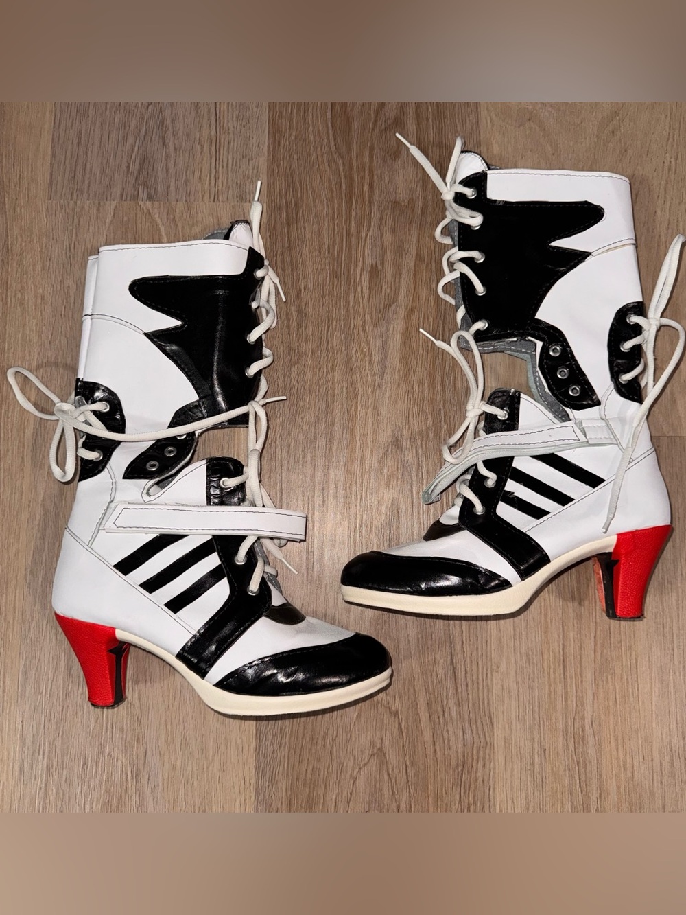 Harley Quinn Halloween Costume Boots - Size 39 (8)